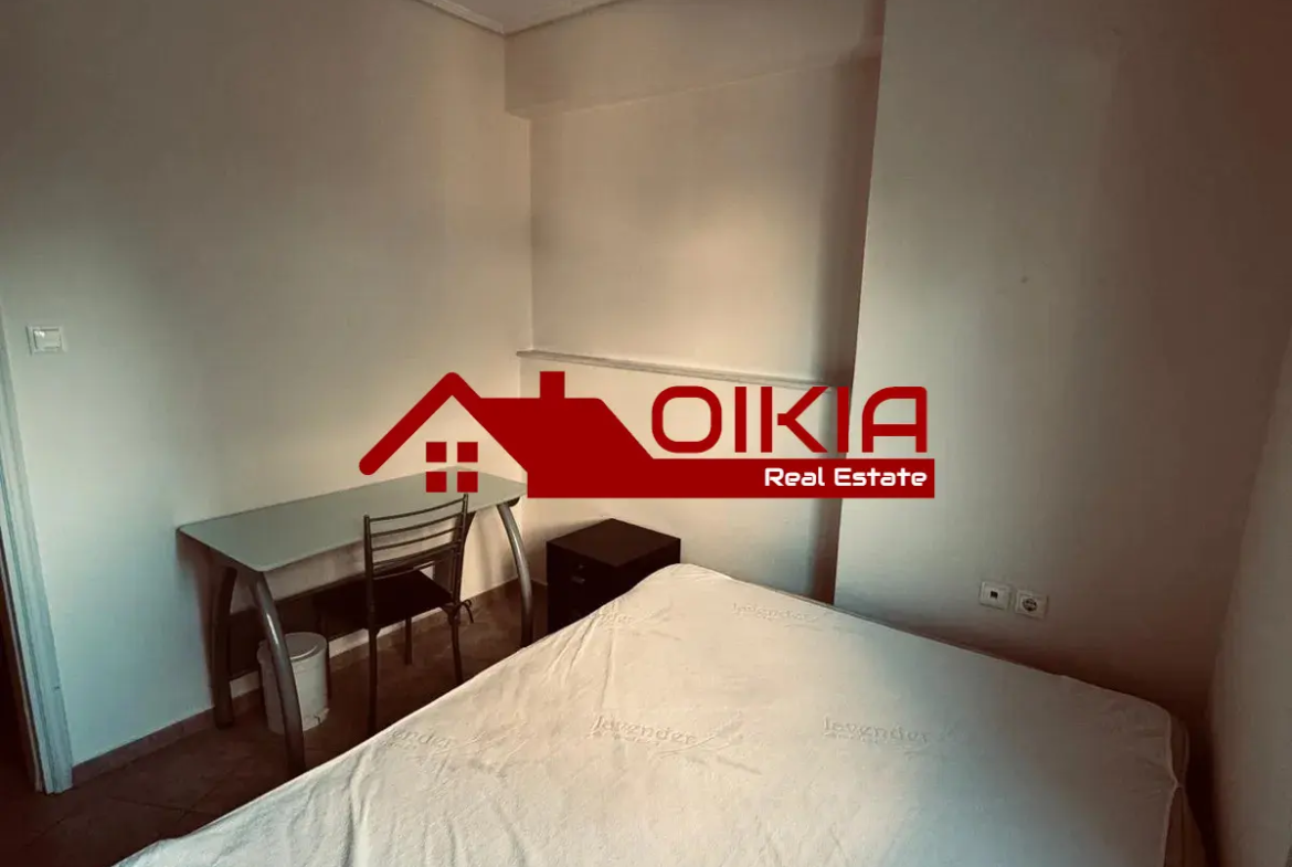 ΓΚΑΡΣΟΝΙΕΡΑ ΑΝΑΥΡΟΣ