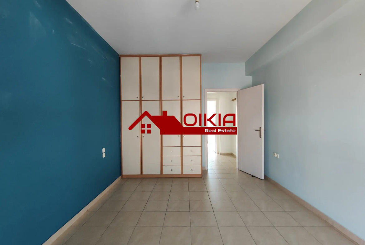 ΤΡΙΑΡΙ ΕΠΤΑ ΠΛΑΤΑΝΙΑ