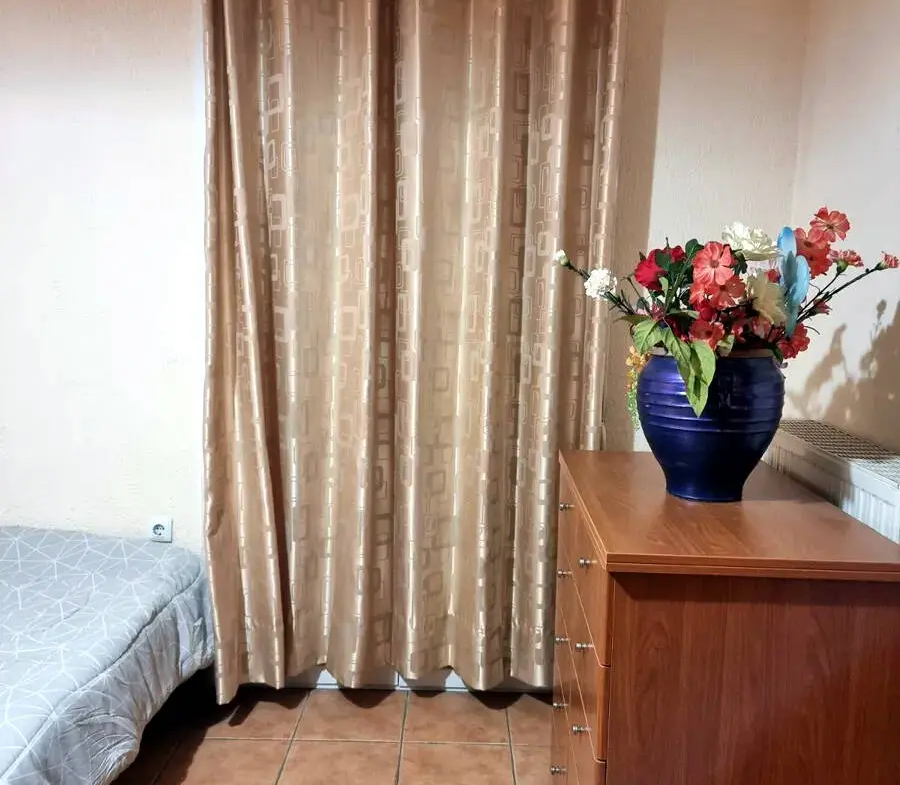 STUDIO ΝΕΑΠΟΛΗ